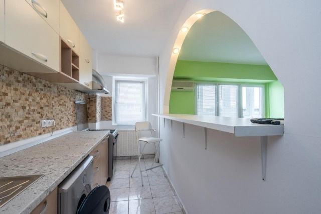 Garsonieră modernizată | complet mobilată și utilată | 42 mp utili