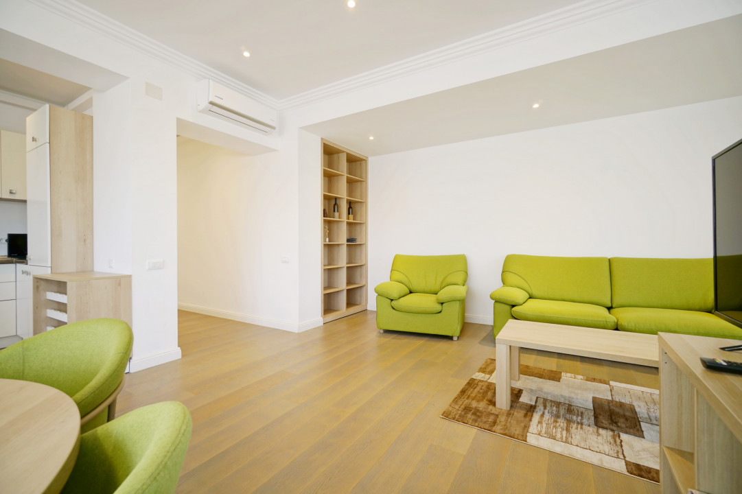 Prima Inchiriere! Apartament 3 camere+parcare subterana Laguna Residence