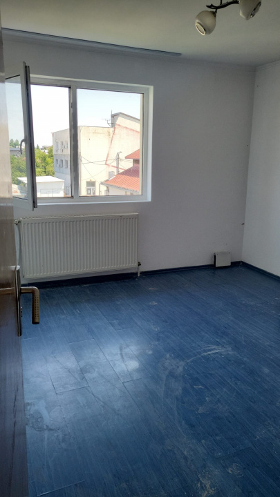 Vila 7 camere Aparatorii Patriei - metrou Dimitrie Leonida