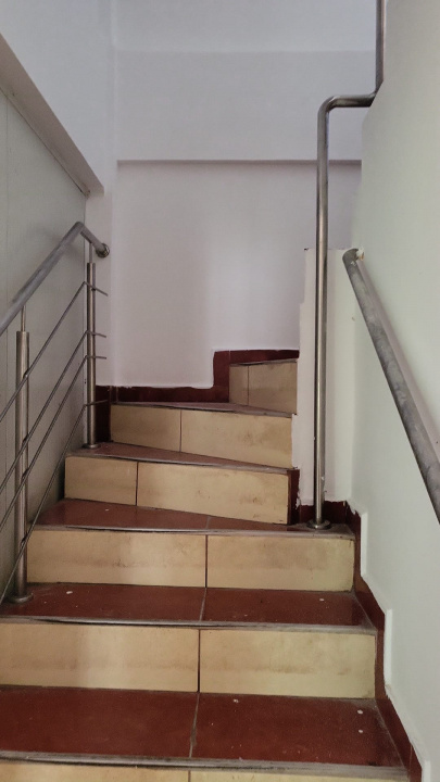 Vila 7 camere Aparatorii Patriei - metrou Dimitrie Leonida