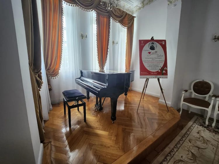 Casă de epocă în inima Bucureștiului – Lascar Catargiu / Piața Rom