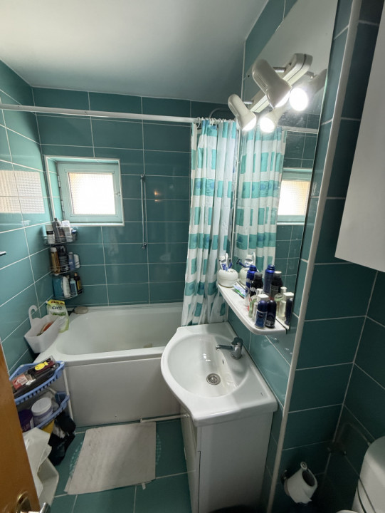 Apartament 4 camere, langa Parc
