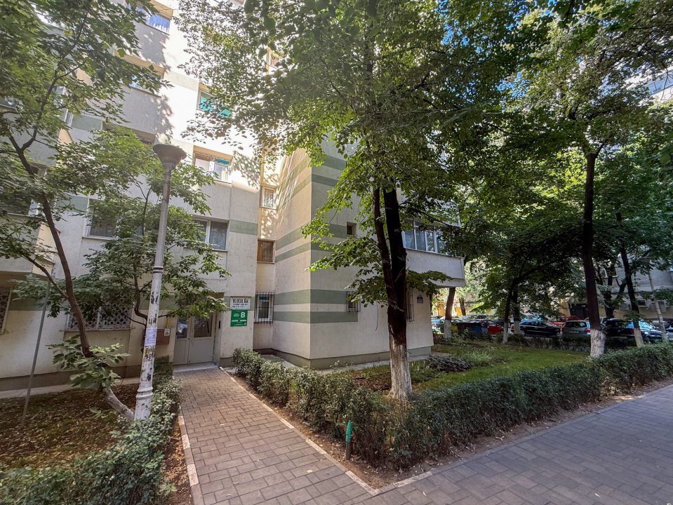 Apartament 4 camere, langa Parc