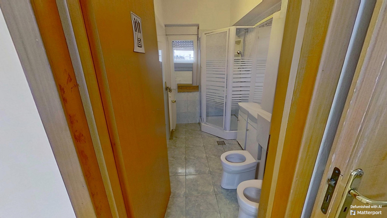Casă de vânzare în Lacul Tei - Oportunitate unică pentru locuință sau afacere ed
