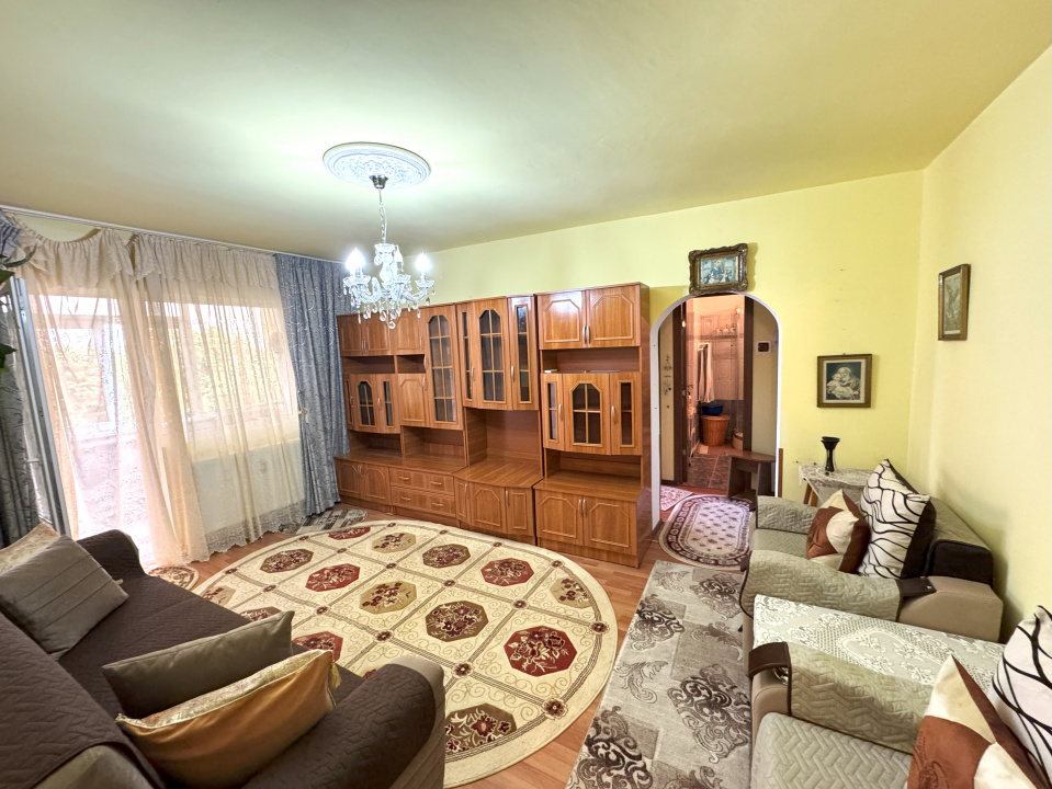 2 camere, langa spitalul judetean, etaj 4, mobilat si utilat