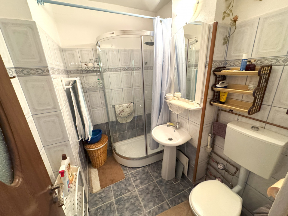 2 camere, langa spitalul judetean, etaj 4, mobilat si utilat