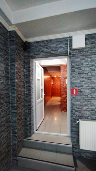 Închiriez spatiu comercial Dristor  la parter in vila