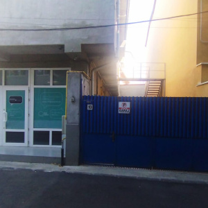 Închiriez spatiu comercial Dristor  la parter in vila