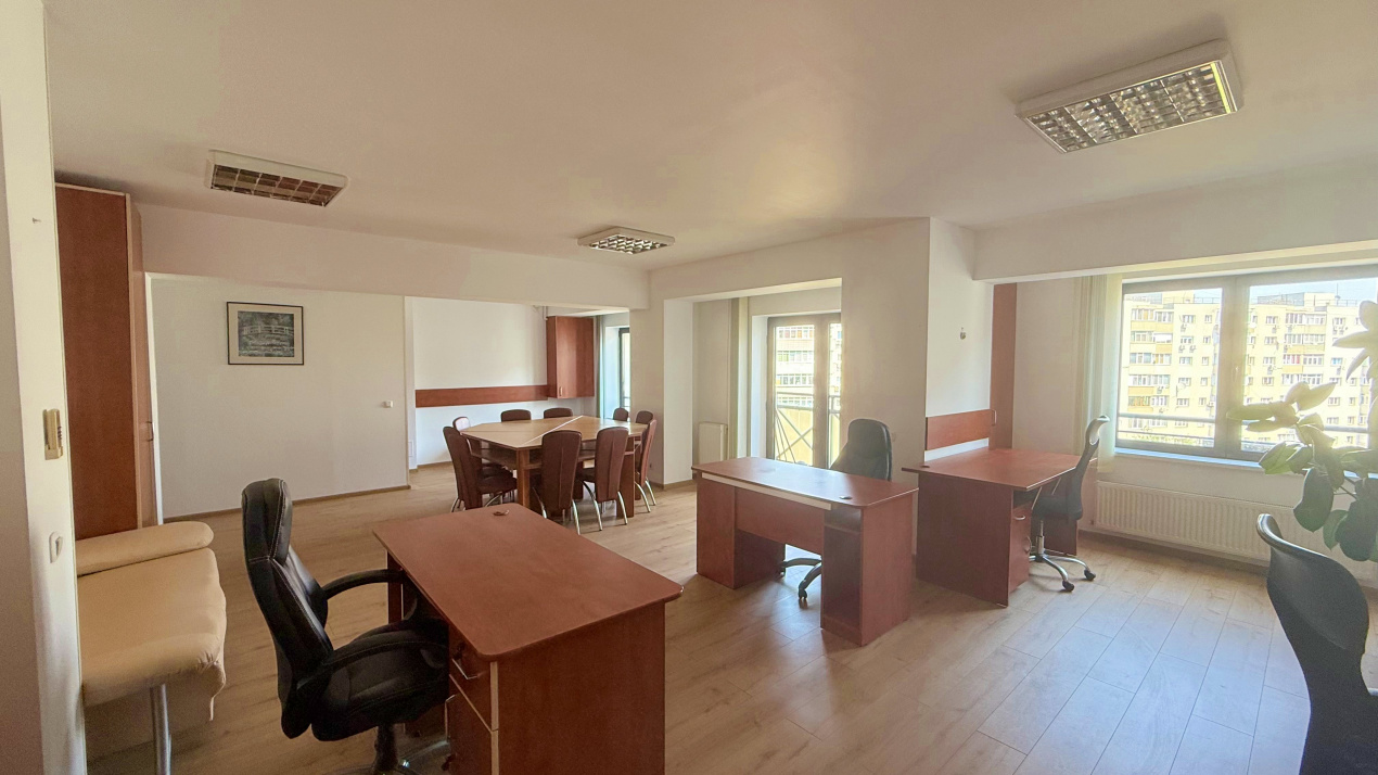 Spatiu birouri zona Mihalache - Turda in imobil mixt, 4 camere, 155 mp, 8 eur/mp