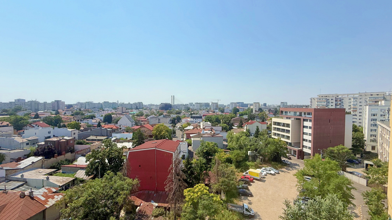 Spatiu birouri zona Mihalache - Turda in imobil mixt, 4 camere, 155 mp, 8 eur/mp