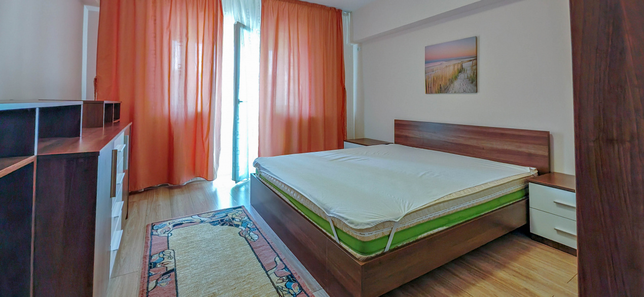 Piata Alba Iulia 3 camere chirie