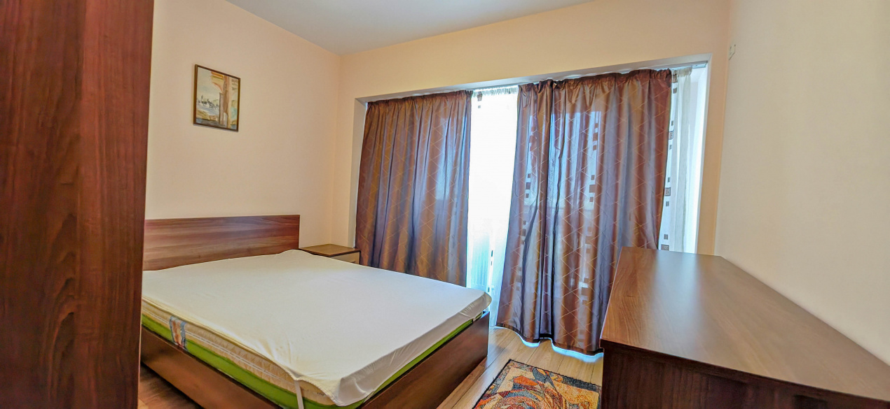 Piata Alba Iulia 3 camere chirie