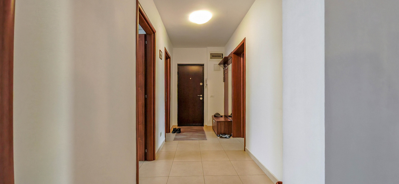 Piata Alba Iulia 3 camere chirie