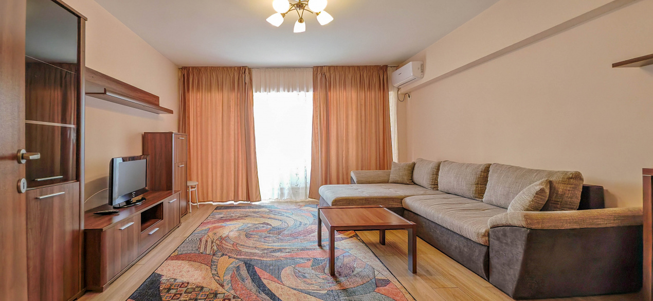 Piata Alba Iulia 3 camere chirie