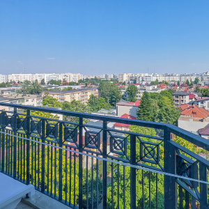 Piata Alba Iulia 3 camere chirie