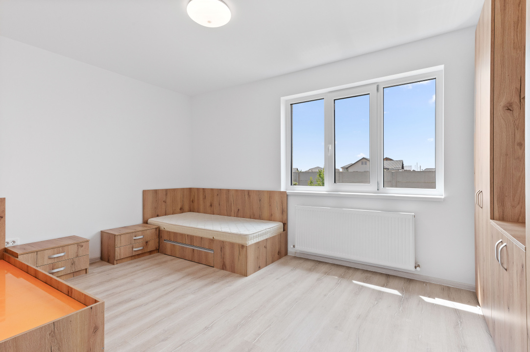 Vila noua, 5 dormitoare, 3 bai, teren 380 mp. Pret excelent