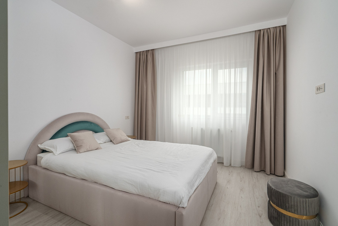 Apartament 3 camere Grand Kristal - mobilat utilat premium cu loc de parcare