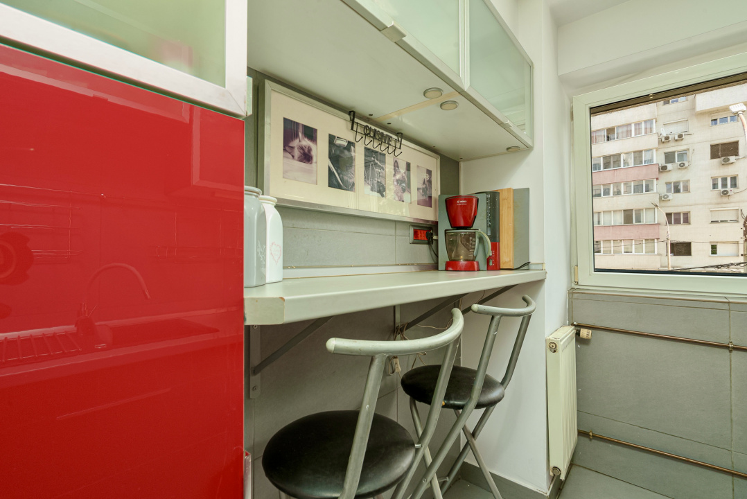 Apartament 3 camere, stradal,  Bulevardul Ion Mihalache - Turda