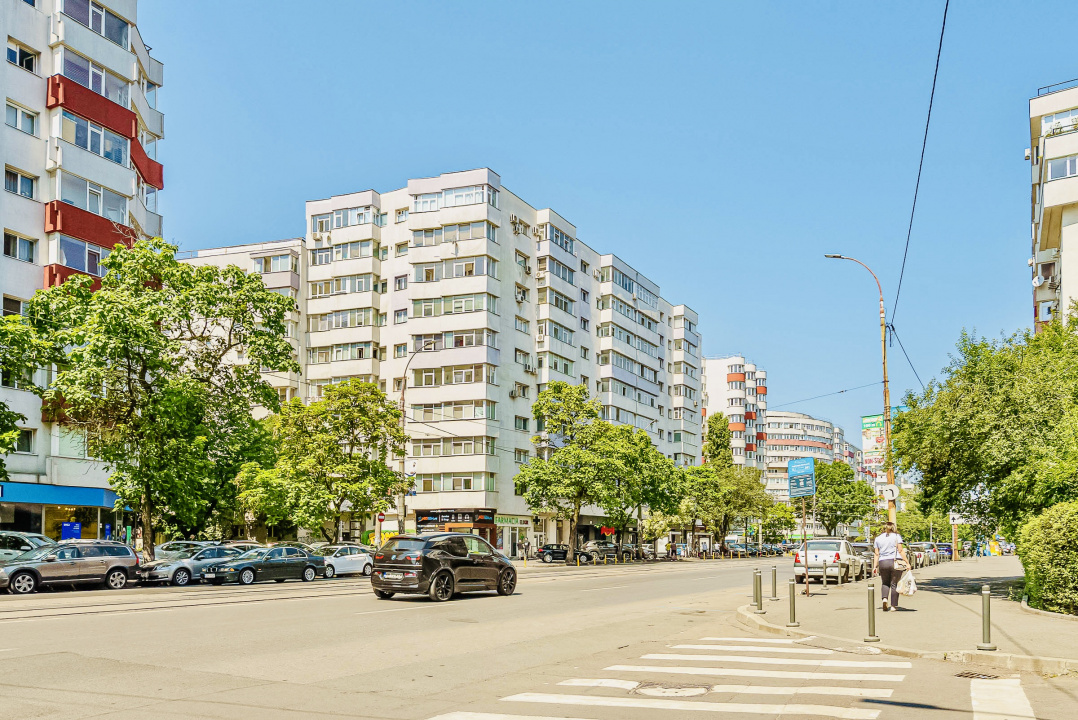 Apartament 3 camere, stradal,  Bulevardul Ion Mihalache - Turda