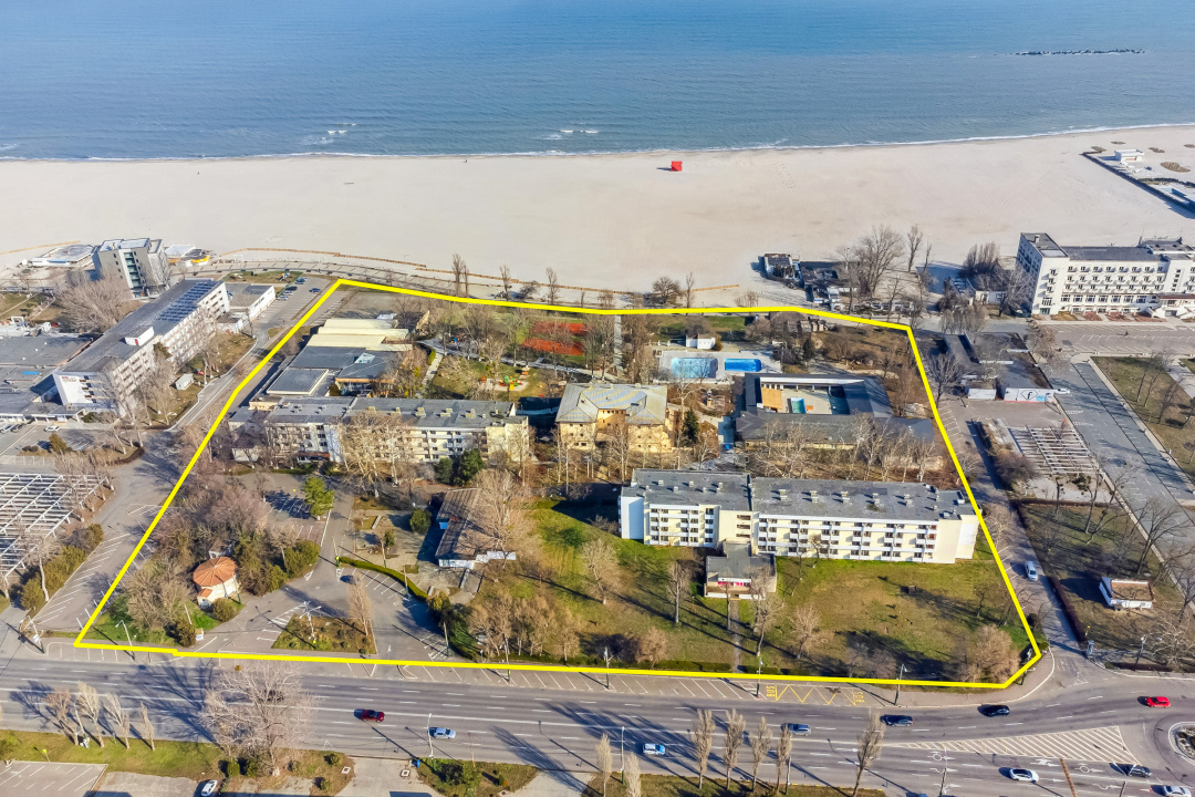 MAMAIA – COMPLEX HOTELIER 300 CAMERE, 10.000 MP, LOT 40.000 MP!