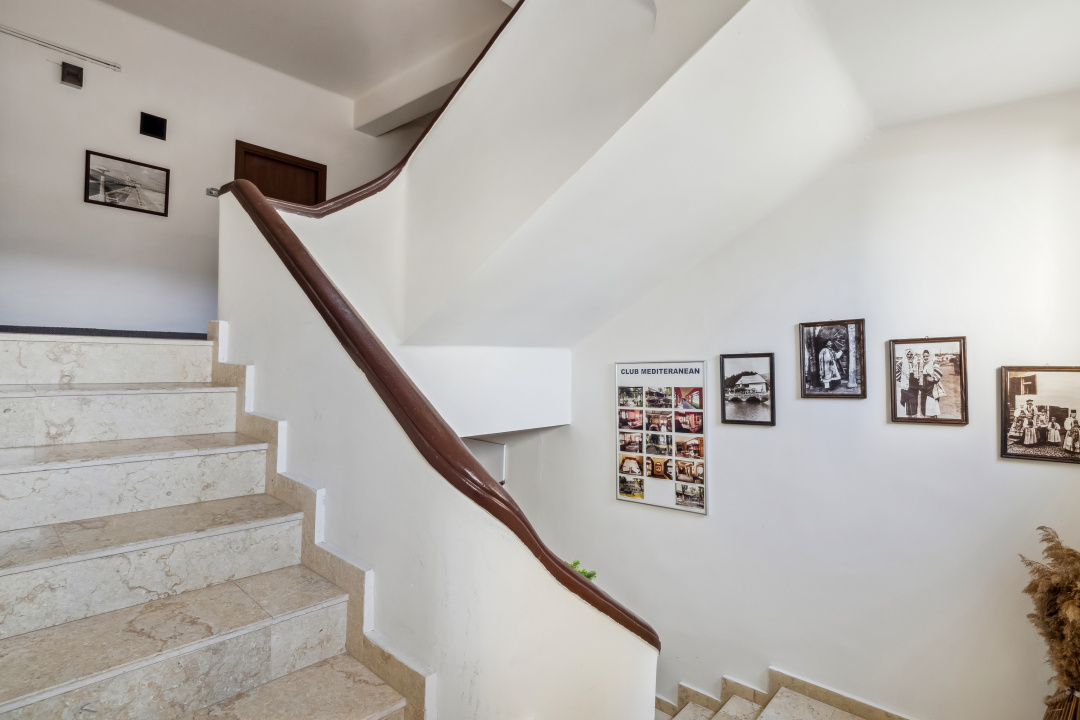 MAMAIA – COMPLEX HOTELIER 300 CAMERE, 10.000 MP, LOT 40.000 MP!
