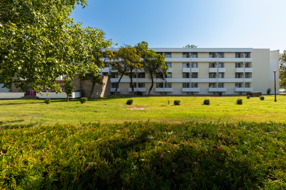 MAMAIA – COMPLEX HOTELIER 300 CAMERE - MERCUR - MINERVA, 18.000 MPC!