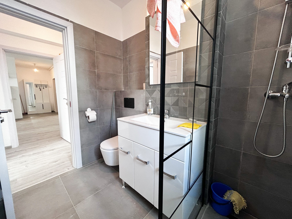 SUPERB: 50mp + curte privata 60mp, bloc 2023, la cheie!