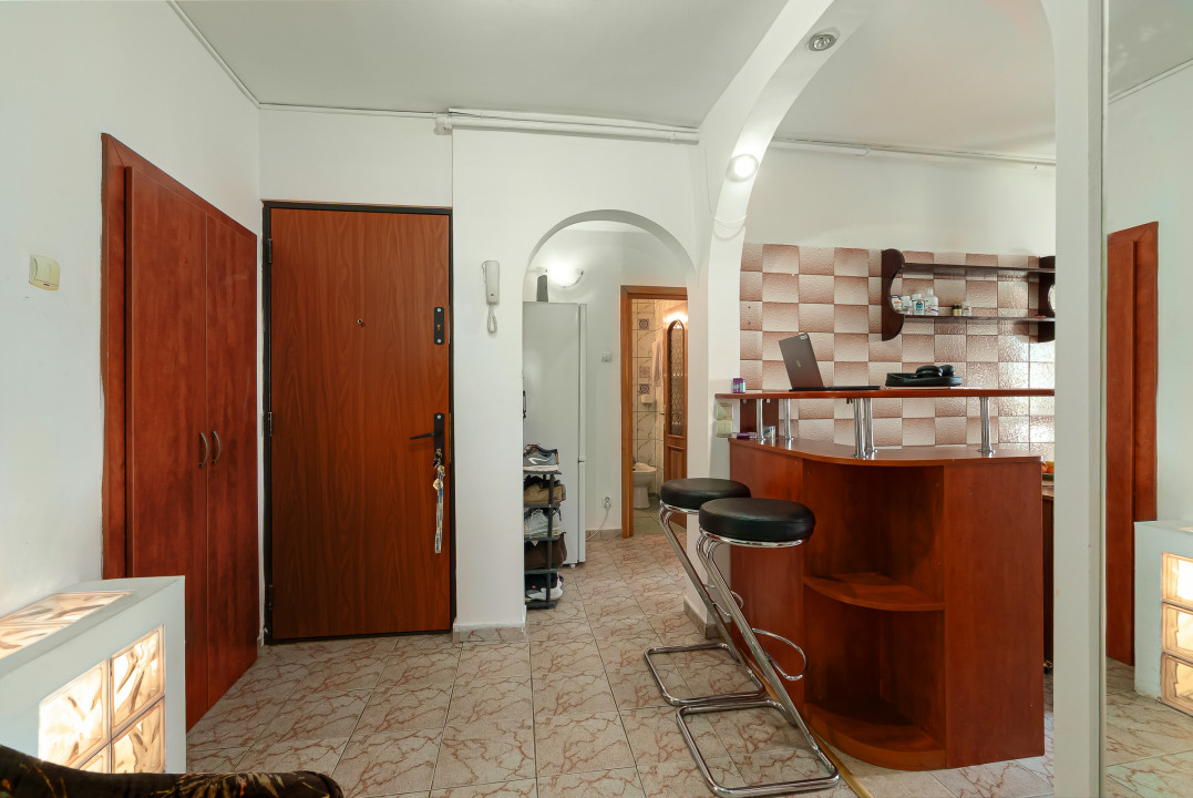 Apartament 3 camere | 2 bai | Ceahlaul 24 | 67mp 