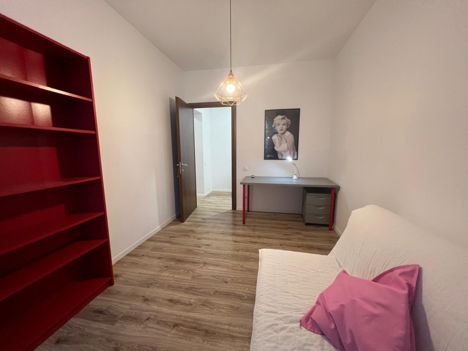 Apartament 3 camere Laguna Residence