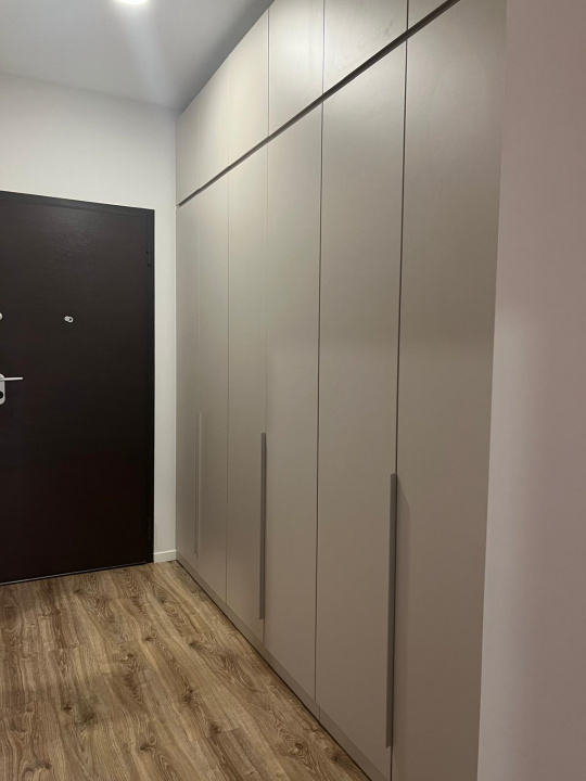 Apartament 3 camere Laguna Residence