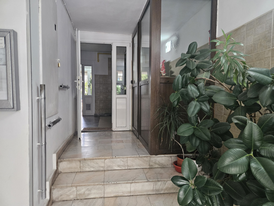 Apartament 2 camere Calea Calarasilor