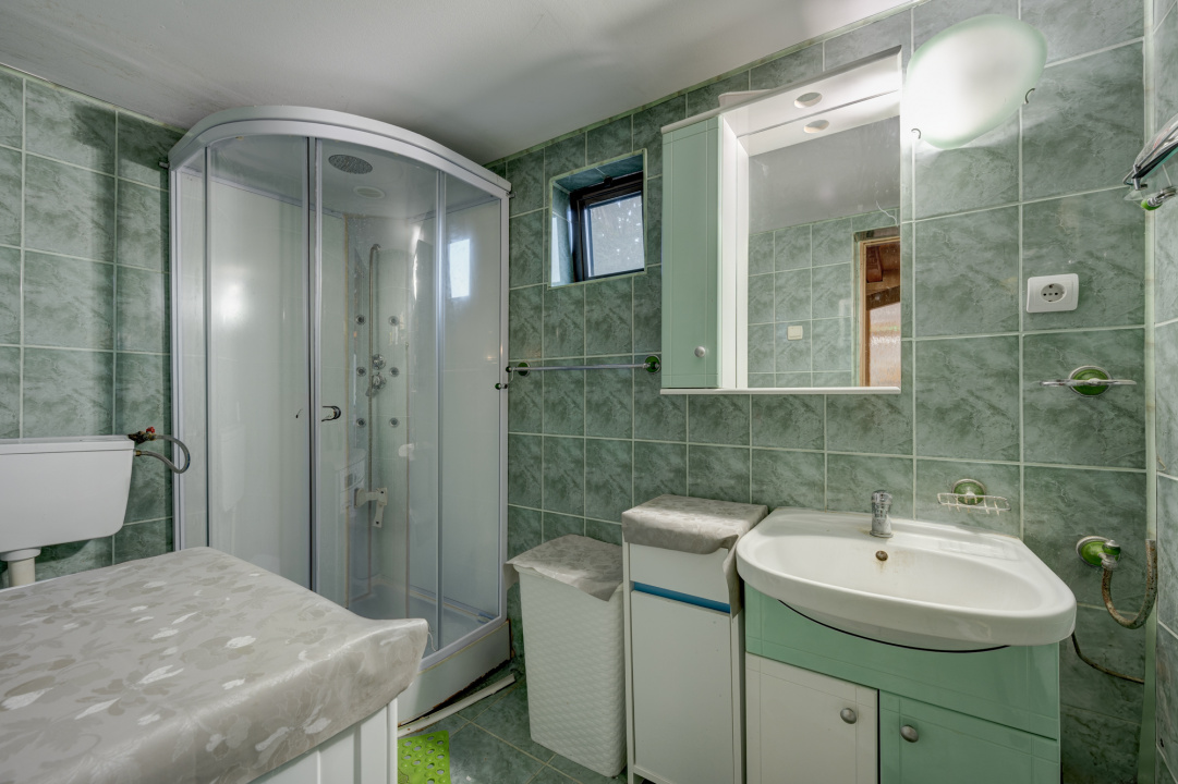 AUTOSTRADA SOARELUI - FUNDULEA, CASA 100 MP UTILI, LOT 2000 MP!
