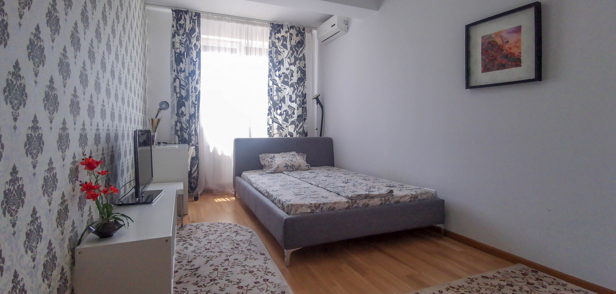 Vanzare apartament Sisesti 3 camere