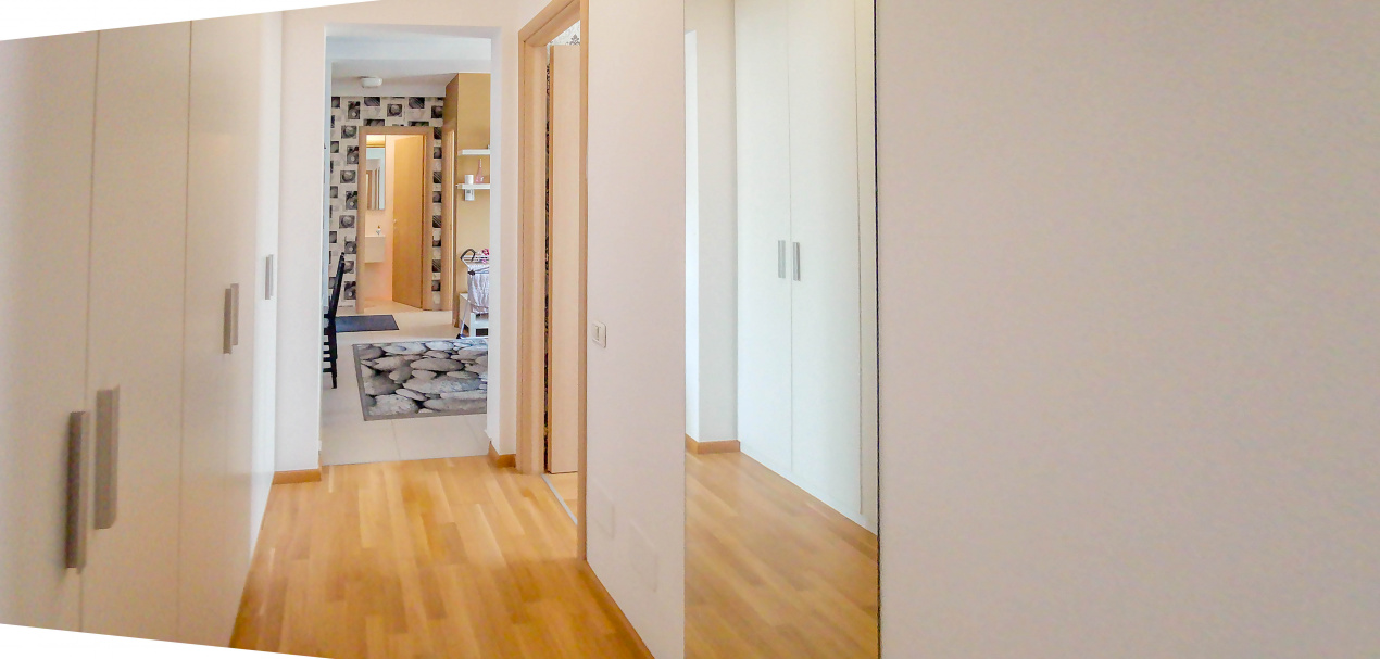 Vanzare apartament Sisesti 3 camere