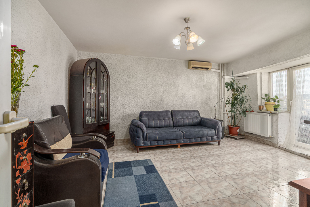 Singurul apartament de vanzare de acest tip - in Piata Alba Iulia
