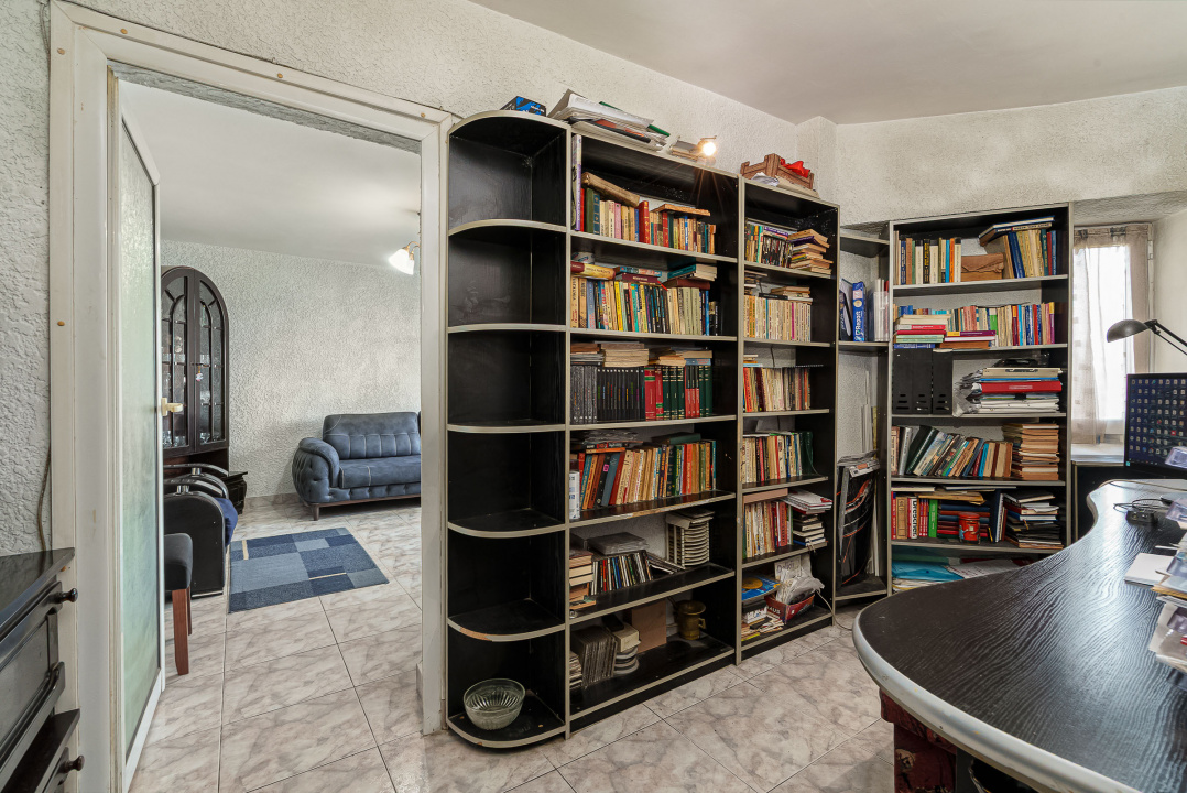 Singurul apartament de vanzare de acest tip - in Piata Alba Iulia