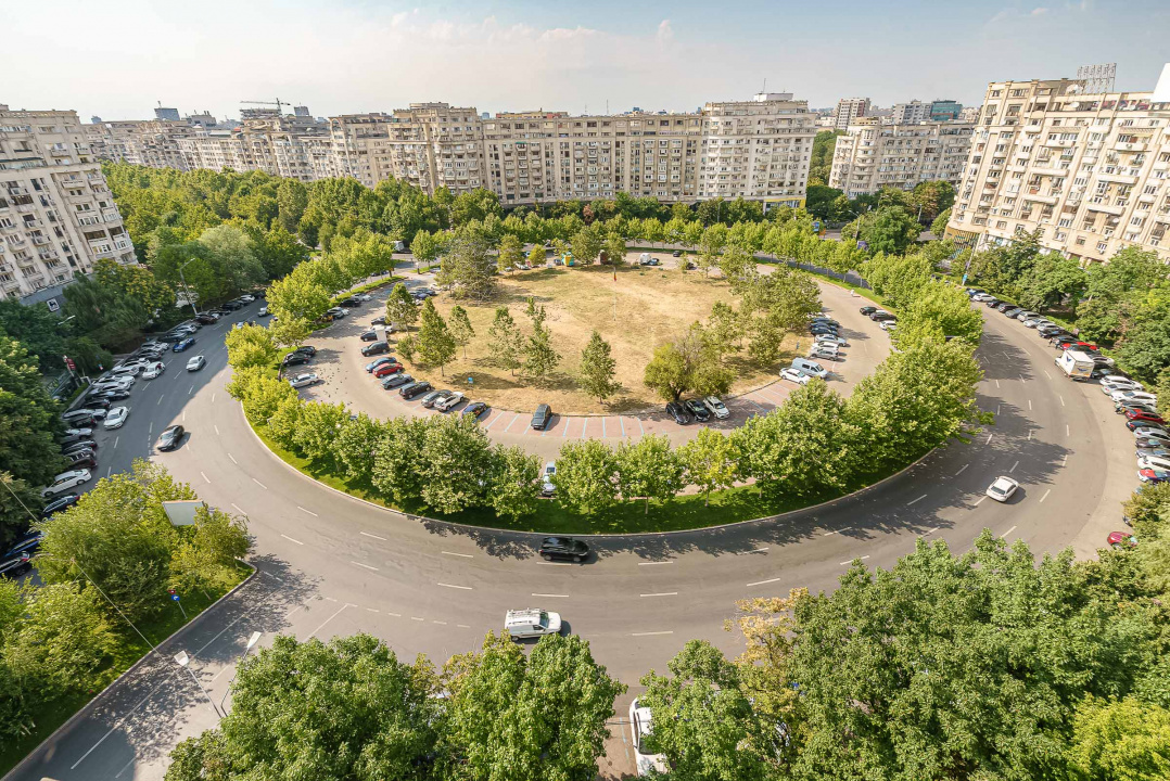 Singurul apartament de vanzare de acest tip - in Piata Alba Iulia