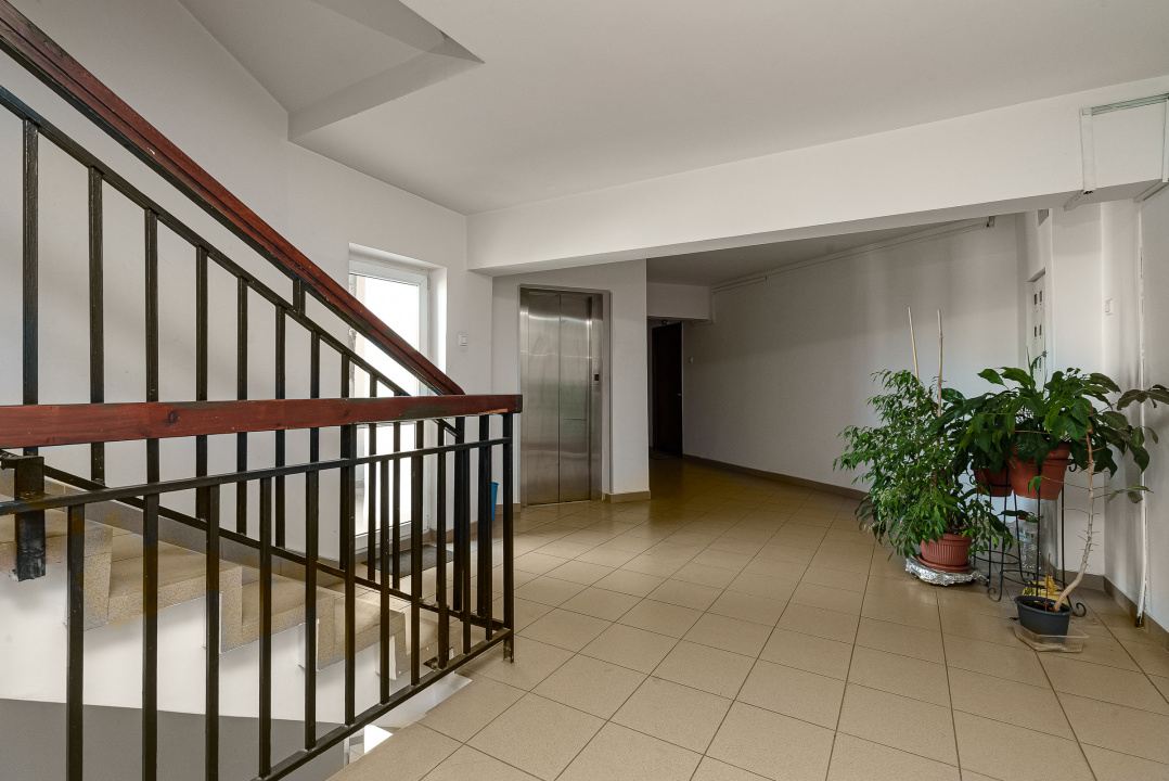 Singurul apartament de vanzare de acest tip - in Piata Alba Iulia