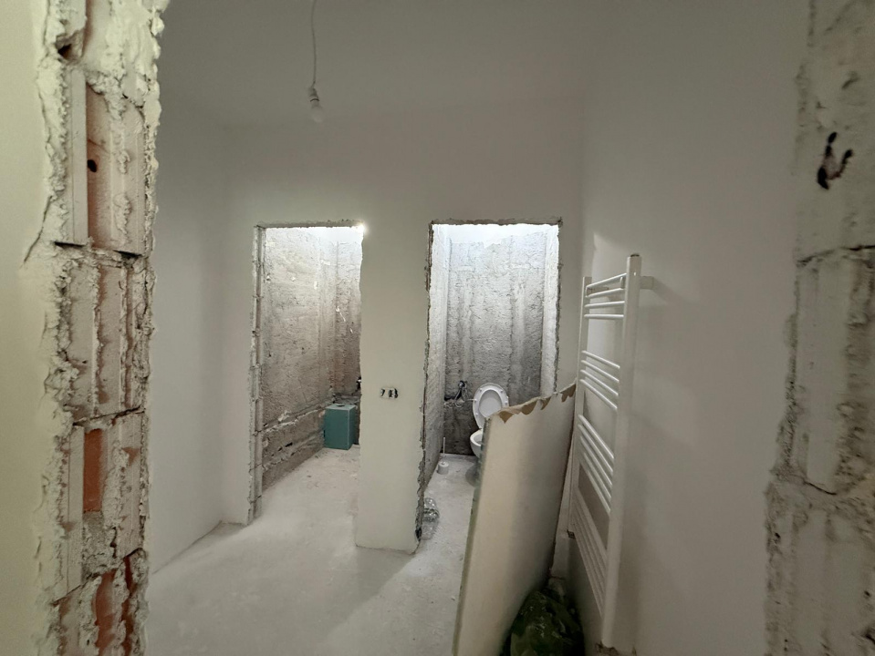 Spatiu Comerceial , parter bloc nou construit , zona Nerva Traian