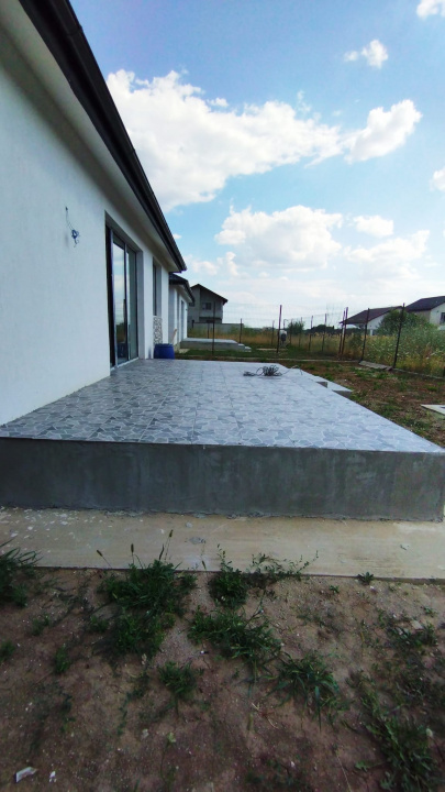 Casă în oglindă, zonă Berceni – Strada Macului 110 mp utili | Curte 345 mp 