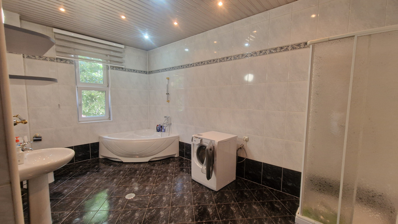 Vila individuala , B-dul Pieptanari