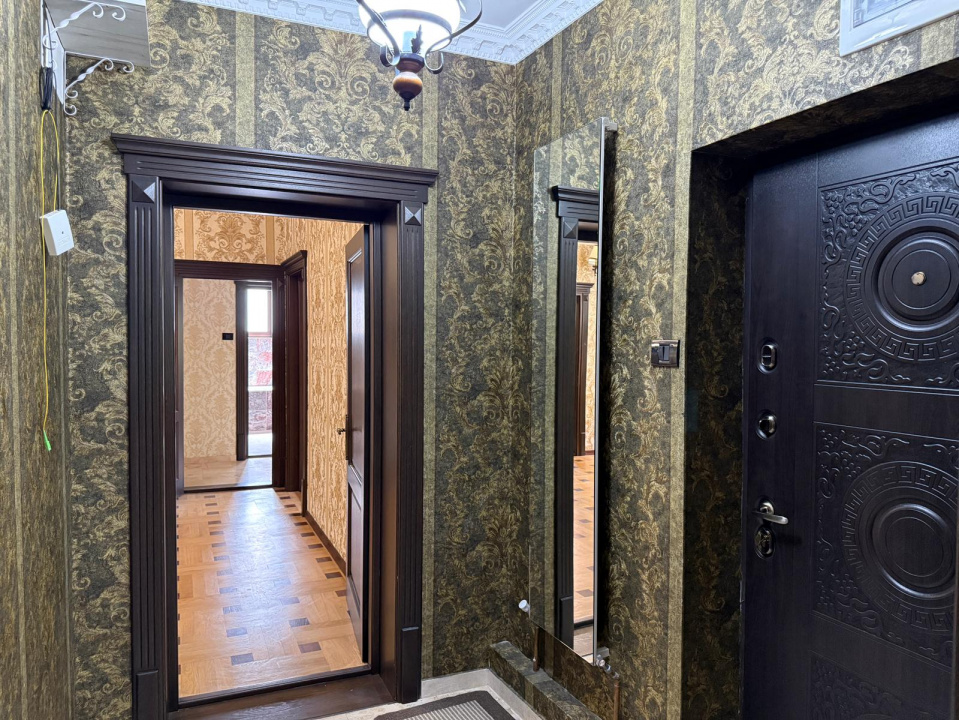 4 camere cu finisaje de lux în vila exclusivistă din cartierul Primăverii