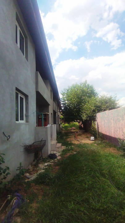 Villa Magurele singur curte strada Bucuresti