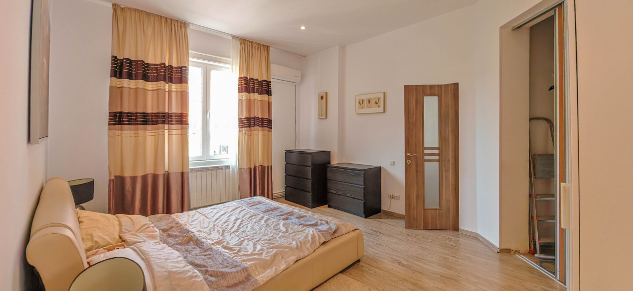 Piata Romana 2 camere