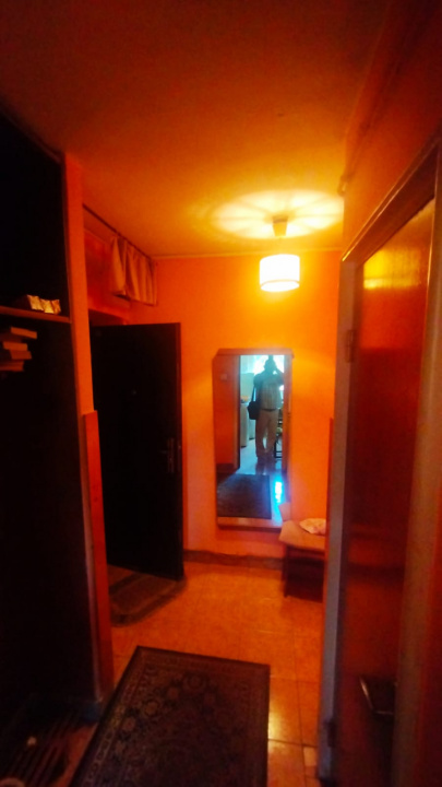 Vânzare apartament 2 camere – Drumul Taberei, Str. Brașov  Piața Moghioroș