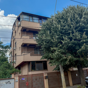 Apartament Bd. Gloriei, etaj 1, 2010