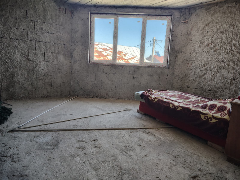 Casa in spatele Primariei Adunatii Copaceni - Giurgiu