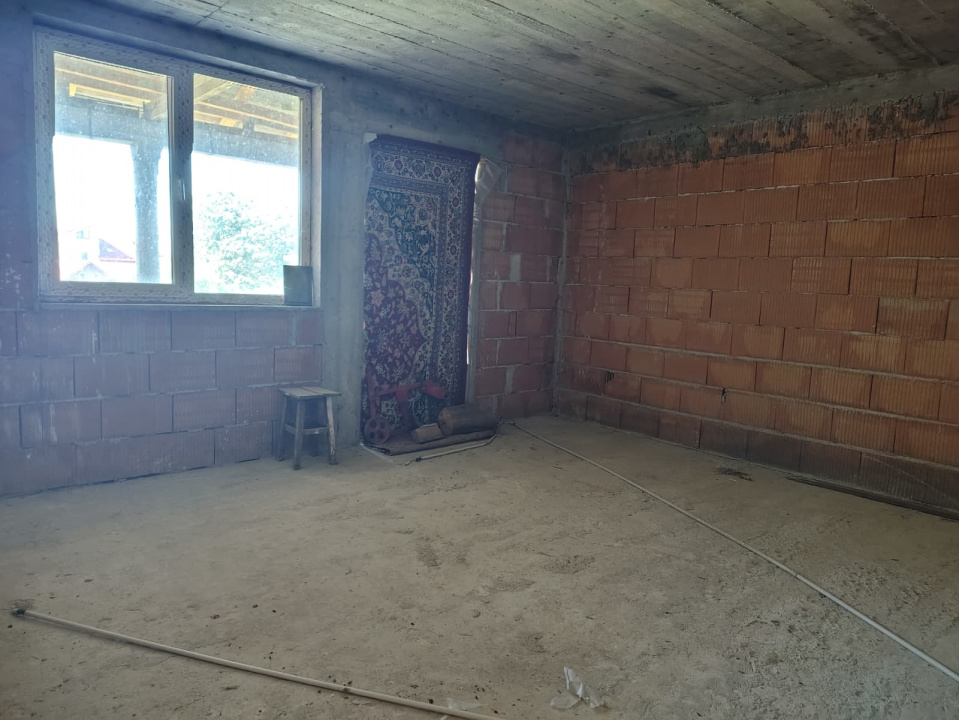 Casa in spatele Primariei Adunatii Copaceni - Giurgiu