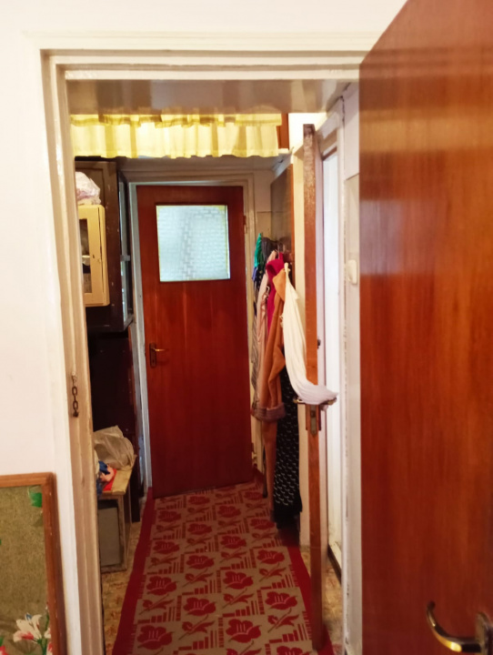 Megaocazie apartament decomandat, etaj.8, zona pieței Obor biserica Sf.Dumitru
