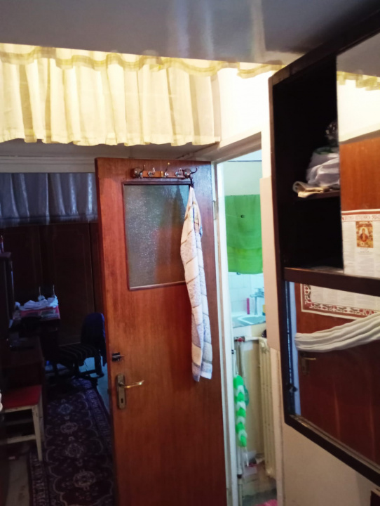 Megaocazie apartament decomandat, etaj.8, zona pieței Obor biserica Sf.Dumitru